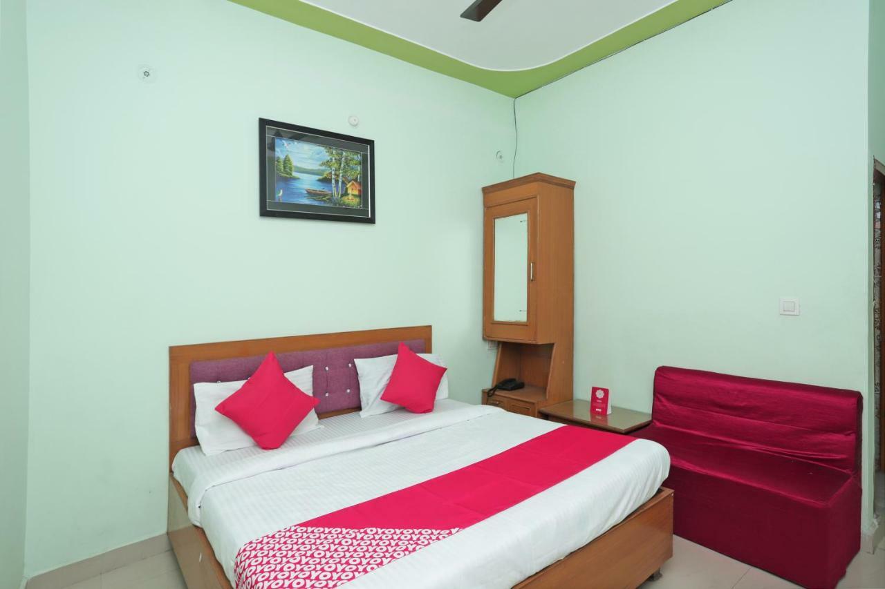 Oyo 38520 Hotel Silverspoon Roorkee Exterior foto